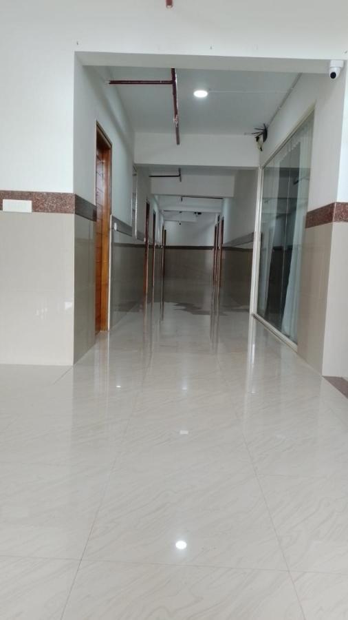 Dwarka Lodging & Boarding Mulki Luaran gambar