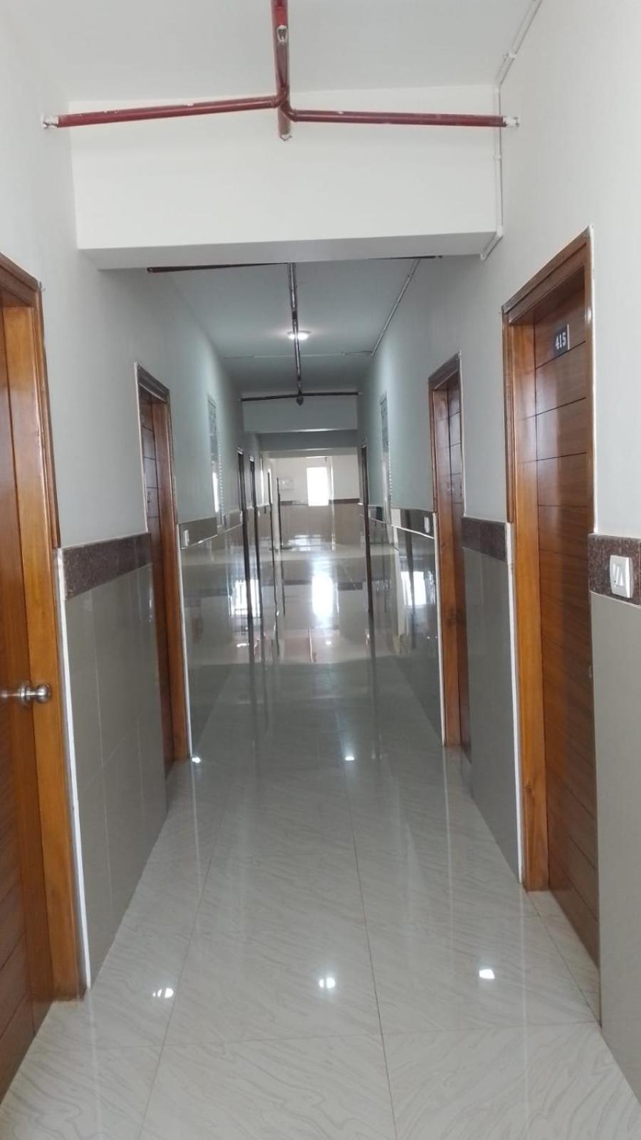 Dwarka Lodging & Boarding Mulki Luaran gambar